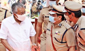 Chief Minister Pinarayi Vijayan interacts with police officers. (South First)