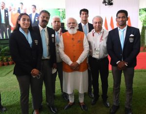 Srihari Natraj (3rd from right) and Sajan Prakash (right most) will be hoping to open India's account in swimming at Commonwealth Games with a podium finish. (Twitter / Sajan Prakash)