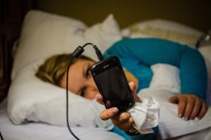 Exposure to screen leads to sleep issues