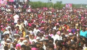 Munugode crowd