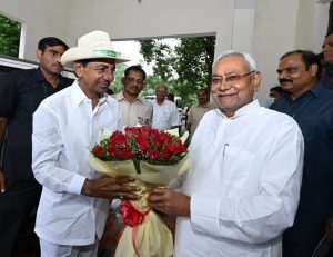 Nitish Kumar greets KCR