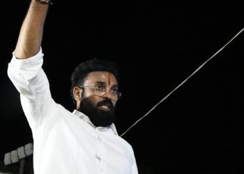 B Sriramulu, Minister for ST welfare and Transport. FIle Photo. Twitter: Sriramulubjp