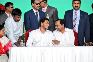 Telangana CM at the swearing-in ceremony of YS Jagan Mohan Reddy as Andhra chief minister in 2019 