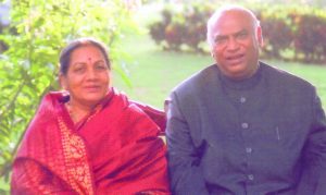 Mallikajun Kharge with wife Radhabai Kharge. (File photo. South First)