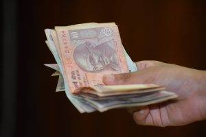Five Bengaluru cops have been either suspended for Allegedly demanding a bribe from a man accused in a cricket-betting case. (Creative Commons)