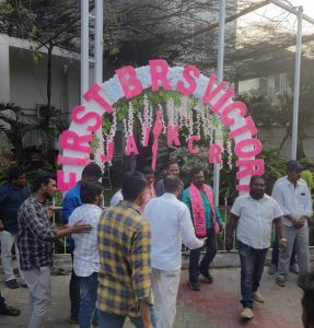 TRS workers celebrate Munugode by-poll victory at the party headquarters in Banjara Hills, Hyderabad on 6 November. 